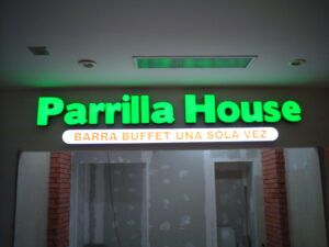 Parrilla House by Anuncios Rodriguez